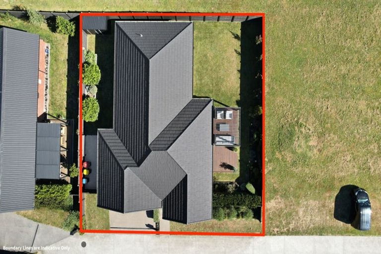 Photo of property in 18a Rose Leigh Drive, Cambridge, 3434