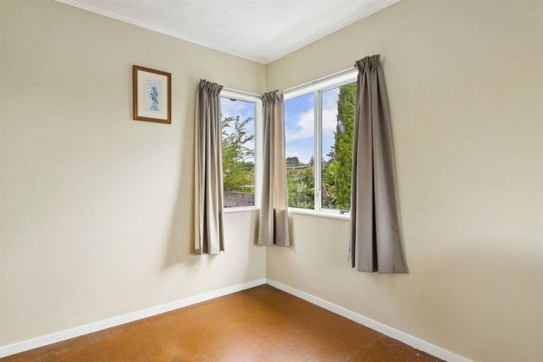 Photo of property in 1/32a Helena Street, Massey, Auckland, 0614