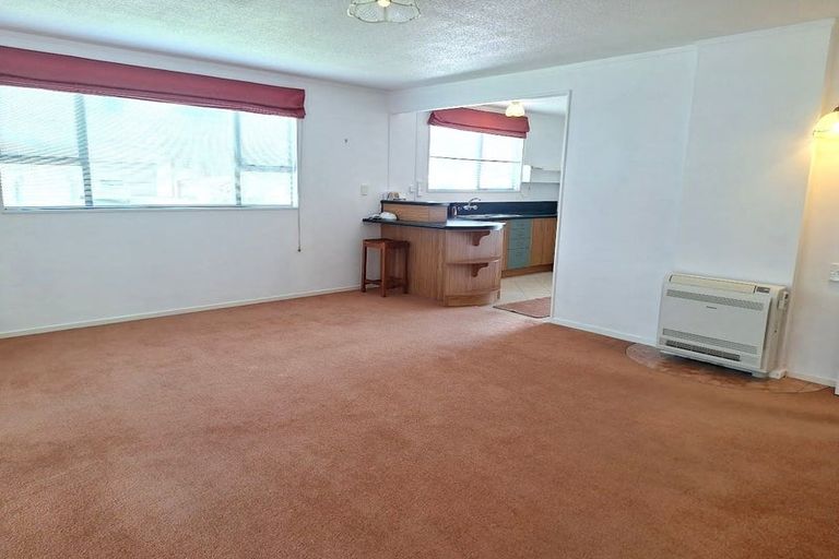 Photo of property in 1/8 Murray Street, Wallaceville, Upper Hutt, 5018