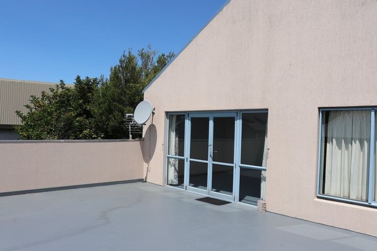 Photo of property in 80a Blenheim Road, Riccarton, Christchurch, 8011