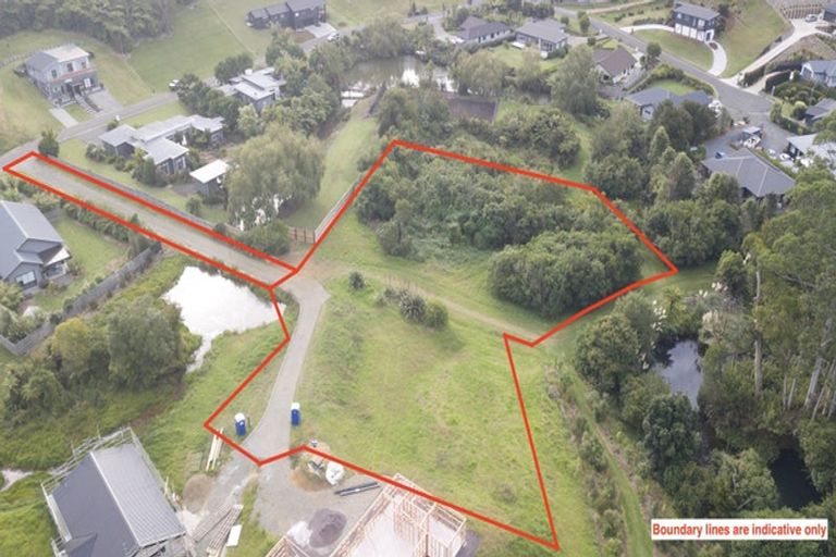Photo of property in 11 Mandeno Drive, Kerikeri, 0230