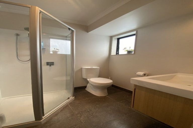 Photo of property in 16 Maylee Crescent, Gulf Harbour, Whangaparaoa, 0930