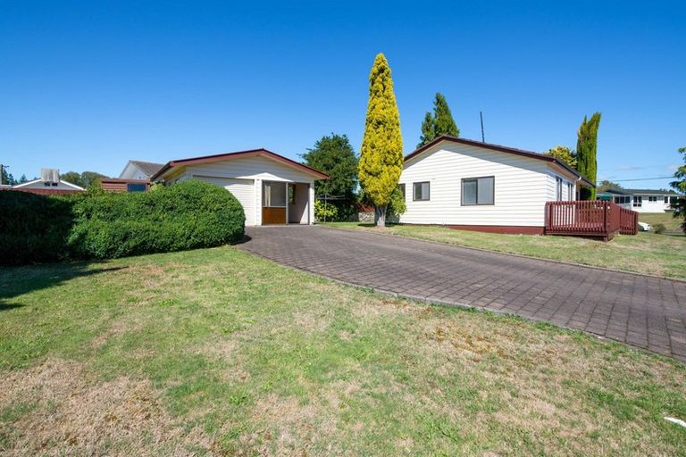 Photo of property in 1 Deborah Place, Mangakakahi, Rotorua, 3015