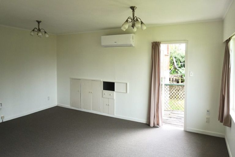 Photo of property in 97 Clovelly Road, Bucklands Beach, Auckland, 2012