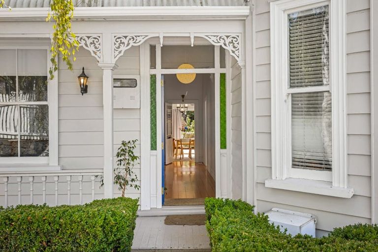Photo of property in 20 Milton Road, Mount Eden, Auckland, 1024