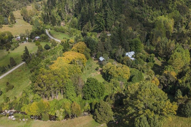 Photo of property in 8 Graham Vly Road, Motueka Valley, Motueka, 7196