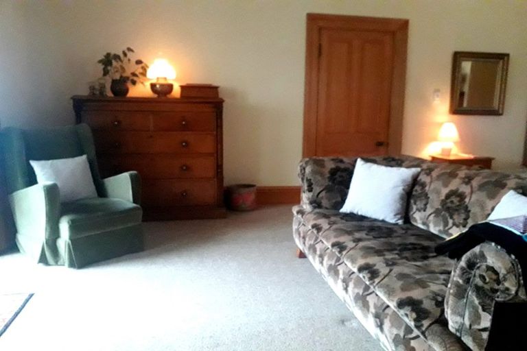 Photo of property in 11 Saint Mary Street, Thorndon, Wellington, 6011