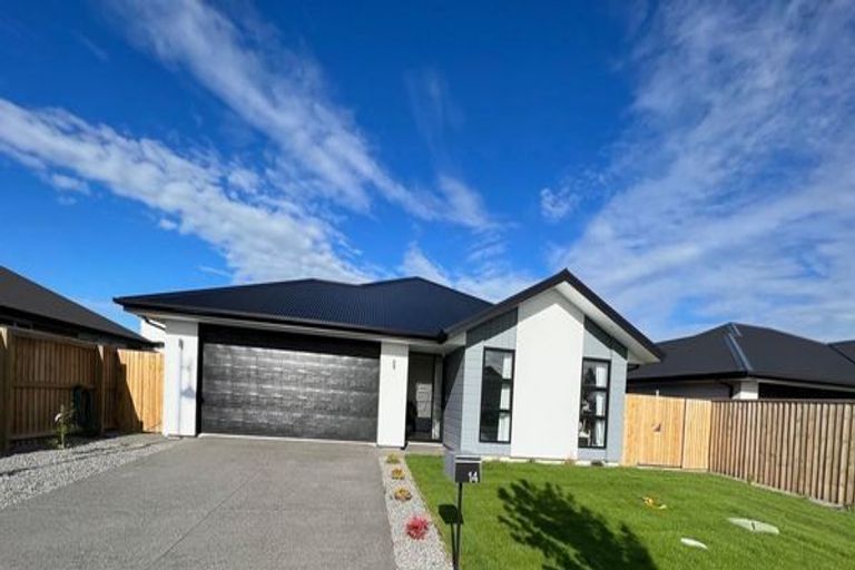 Photo of property in 14 Forge Close, Halswell, Christchurch, 8025