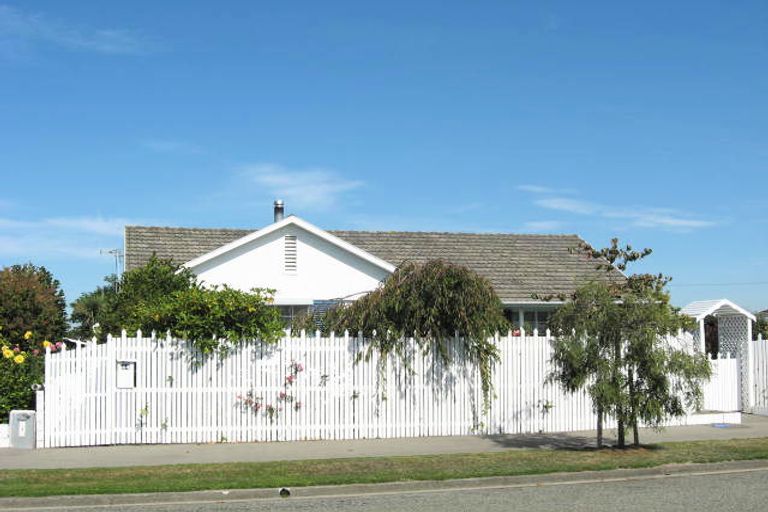 Photo of property in 44 Pukatea Street, Glenwood, Timaru, 7910
