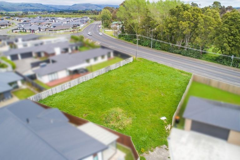 Photo of property in 27 Coutts Way, Fitzherbert, Palmerston North, 4410