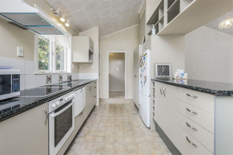 Photo of property in 58 Marne Road, Papakura, 2110