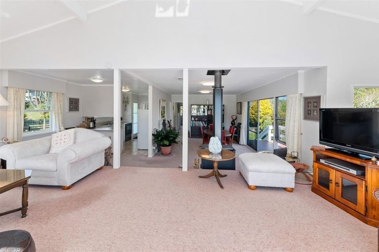 Photo of property in 27 Unsworth Road, Hamurana, Rotorua, 3097
