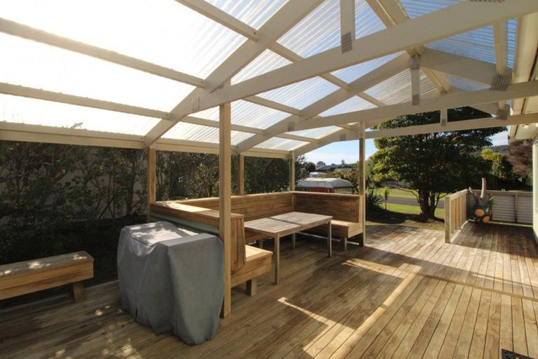 Photo of property in 103 Kowhai Avenue, Matarangi, Whitianga, 3592