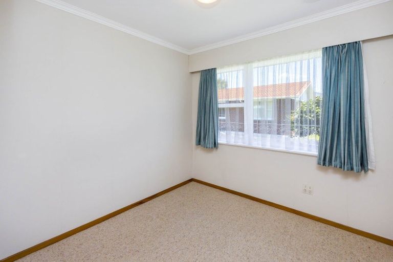 Photo of property in 61 Kashmir Avenue, Clouston Park, Upper Hutt, 5018