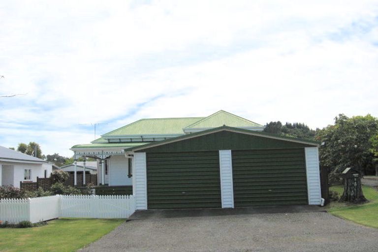 Photo of property in 16 Domett Street, Whataupoko, Gisborne, 4010
