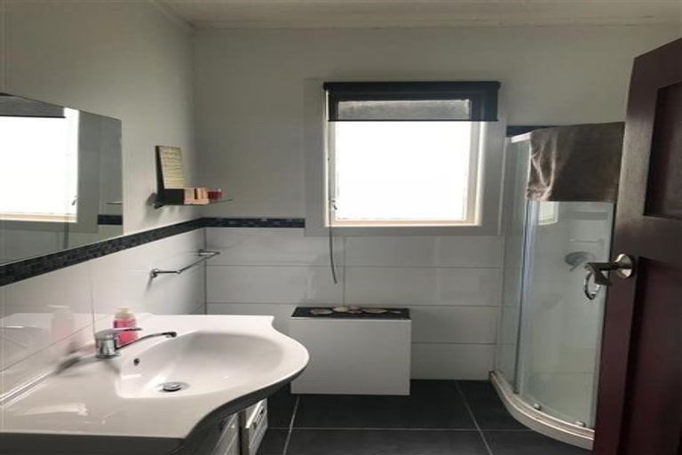 Photo of property in 3 Smale Terrace, Hospital Hill, Napier, 4110