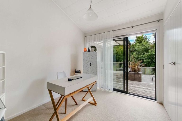 Photo of property in 27 Rimuvale Street, Pukehangi, Rotorua, 3015