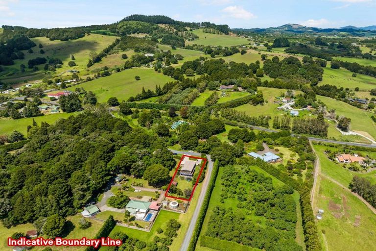 Photo of property in 20 Old Loop Road, Ngararatunua, Whangarei, 0176