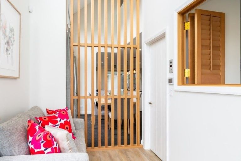 Photo of property in 19 Holmes Hanover Lane, Halswell, Christchurch, 8025