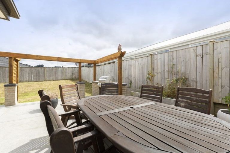 Photo of property in 52 Mark Ball Drive, Pokeno, 2402