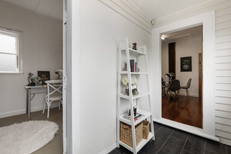 Photo of property in 18 Jessie Street, Petone, Lower Hutt, 5012