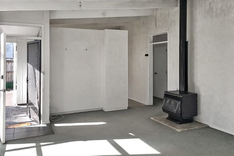 Photo of property in 2a Rawhiti Place, Saint Johns Hill, Whanganui, 4501