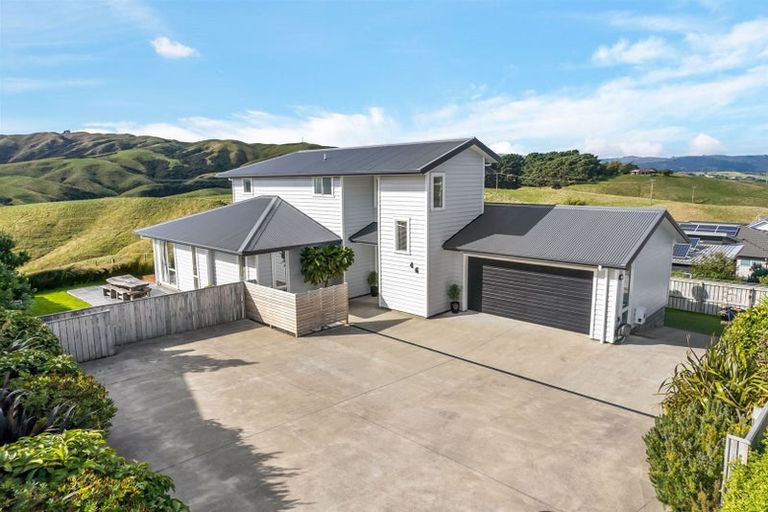 Photo of property in 46 Mo Street, Camborne, Porirua, 5026