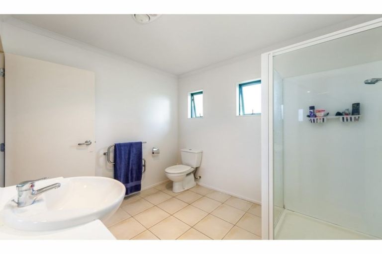 Photo of property in 19 Midshipman Court, Gulf Harbour, Whangaparaoa, 0930