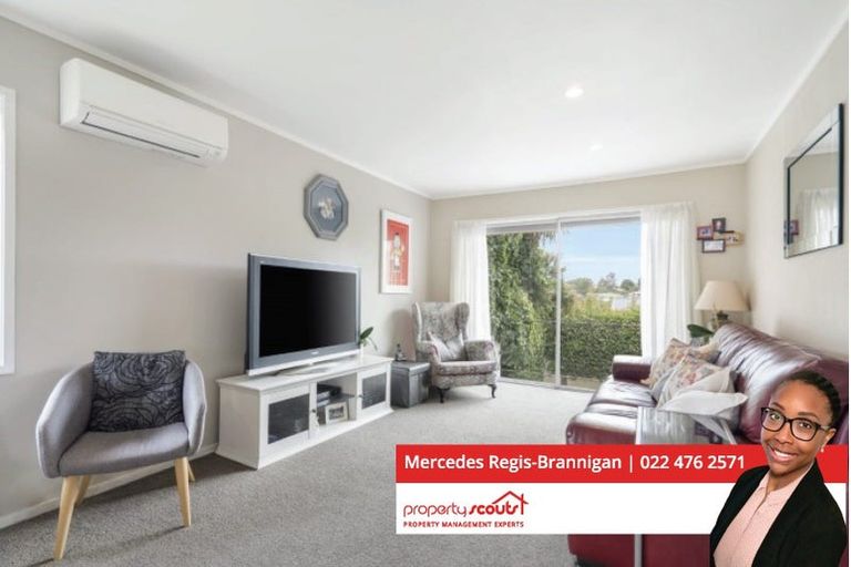 Photo of property in 2/41 Mason Street, New Lynn, Auckland, 0600