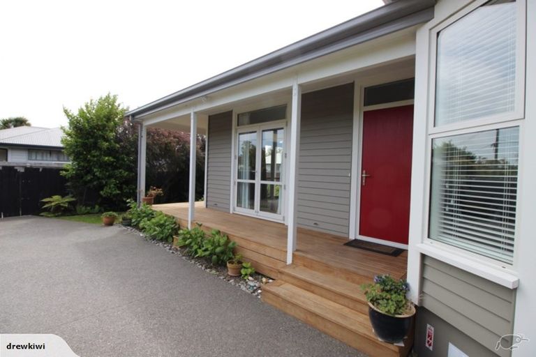 Photo of property in 1/51 Sheldon Street, Woolston, Christchurch, 8023