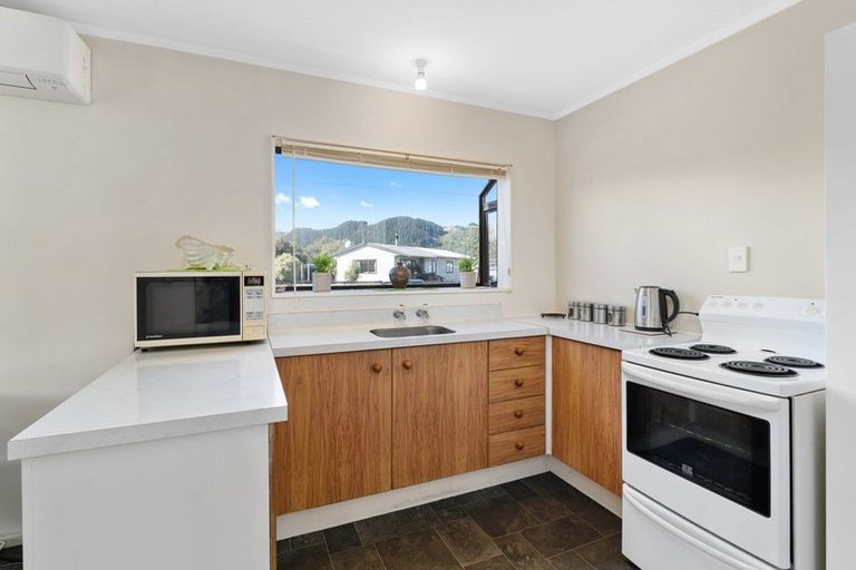 Photo of property in 15 Pukeko Street, Paraparaumu, 5032