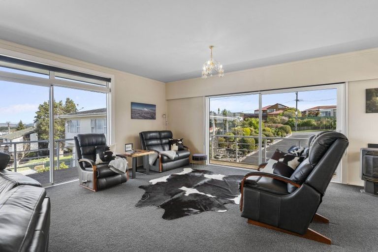 Photo of property in 87 Acacia Bay Road, Nukuhau, Taupo, 3330