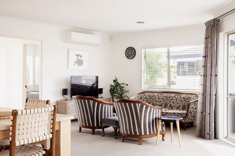 Photo of property in 75a Oceanview Road, Mount Maunganui, 3116