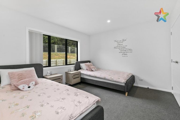 Photo of property in 8 Frankie Stevens Place, Riverstone Terraces, Upper Hutt, 5018
