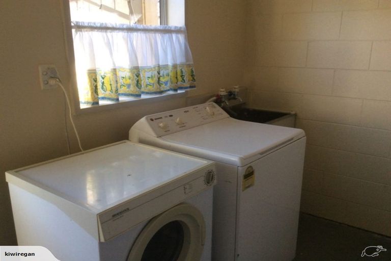 Photo of property in 1/649 Main North Road, Belfast, Christchurch, 8051