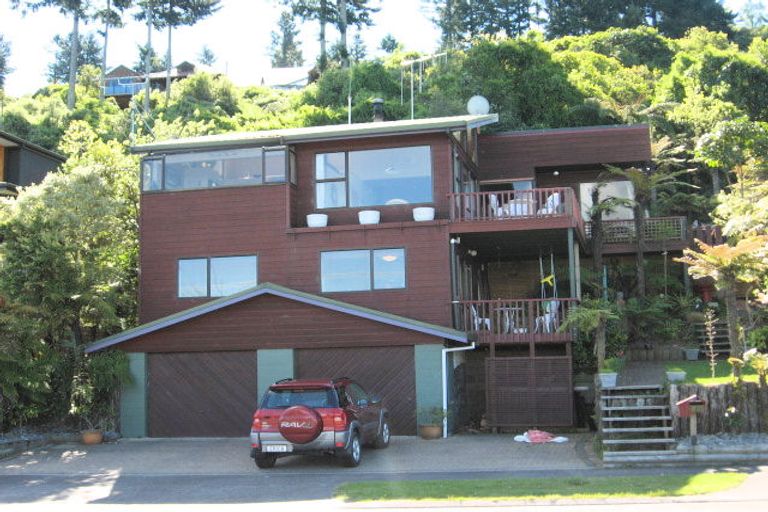 Photo of property in 80 Wakeman Road, Acacia Bay, Taupo, 3330