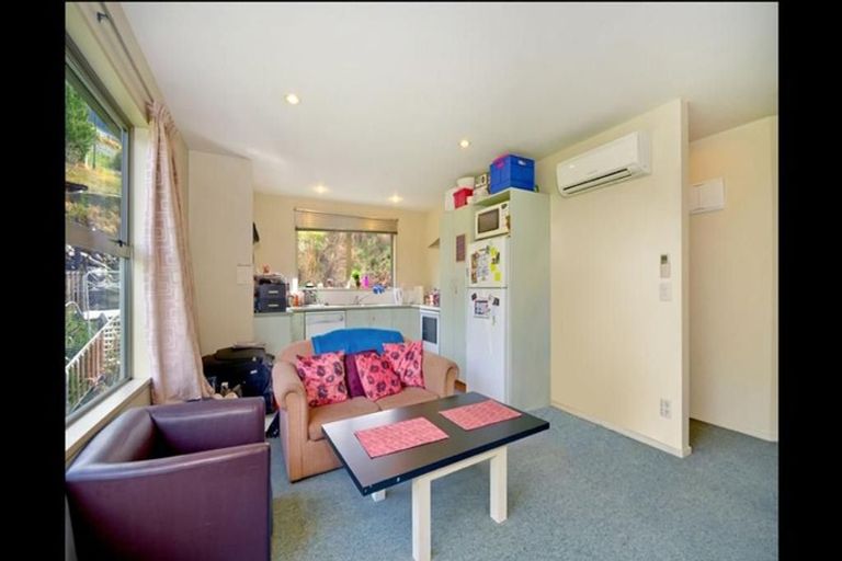 Photo of property in 3 Aspen Grove, Fernhill, Queenstown, 9300