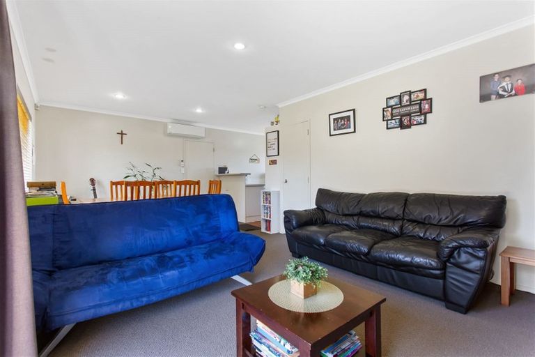 Photo of property in 69a Vincent Street, Howick, Auckland, 2014