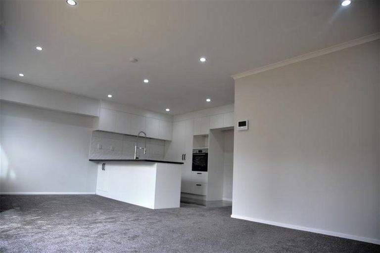 Photo of property in 142b Rangitoto Road, Papatoetoe, Auckland, 2025