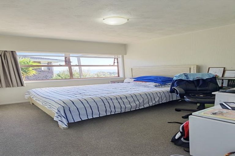 Photo of property in 36 Haseler Crescent, Howick, Auckland, 2014
