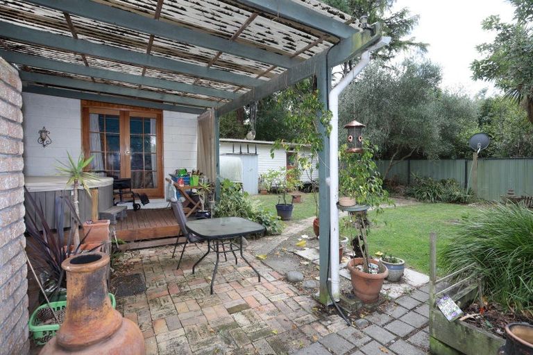 Photo of property in 40 Bond Street, Marton, 4710