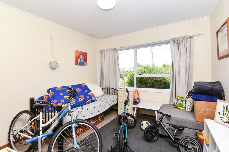 Photo of property in 54 English Street, St Andrews, Hamilton, 3200