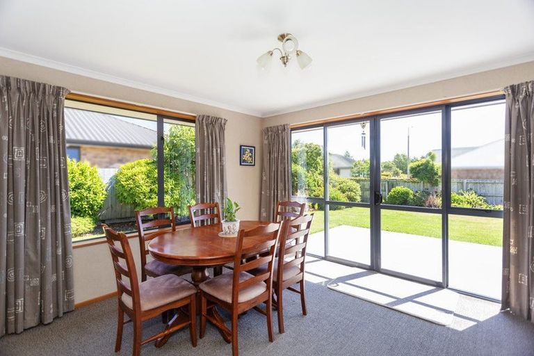 Photo of property in 25 Hannah Place, Holmes Hill, Oamaru, 9401