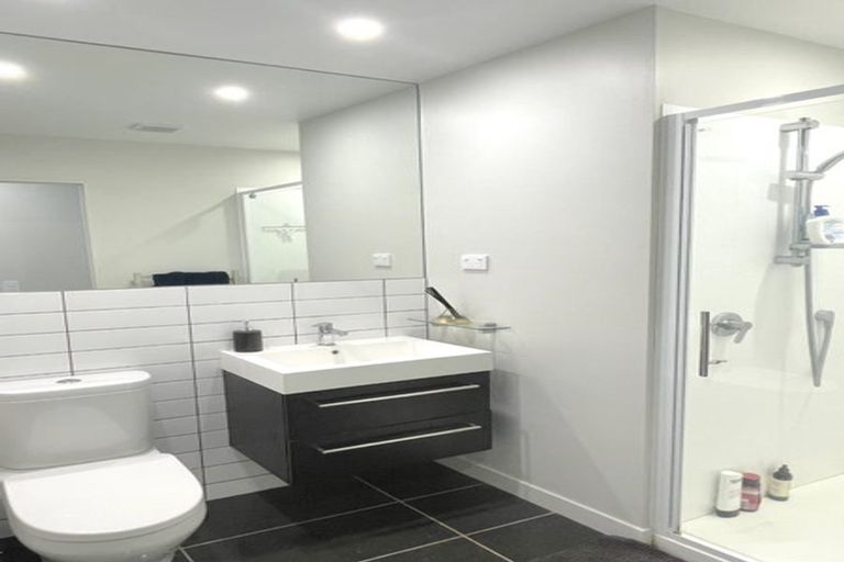 Photo of property in 10/31 Princess Terrace, Newtown, Wellington, 6021