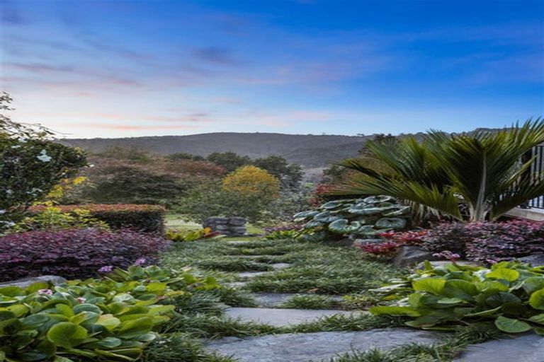 Photo of property in 340 Paremoremo Road, Paremoremo, Auckland, 0632