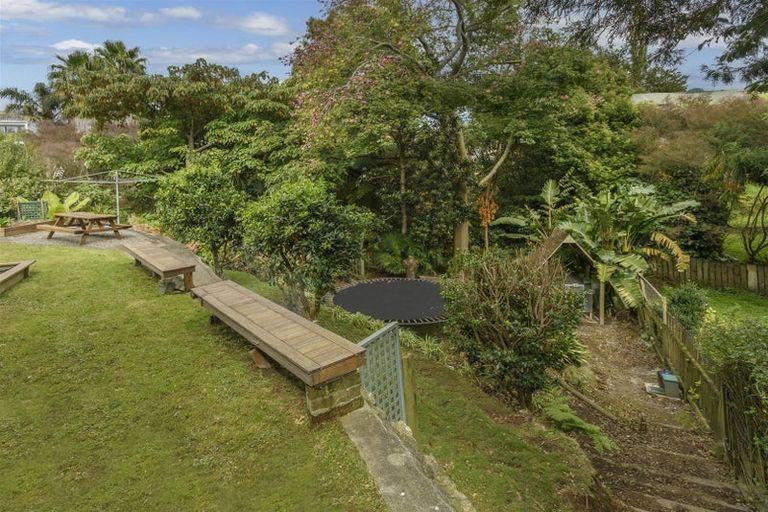 Photo of property in 77 Resolution Road, Welcome Bay, Tauranga, 3112