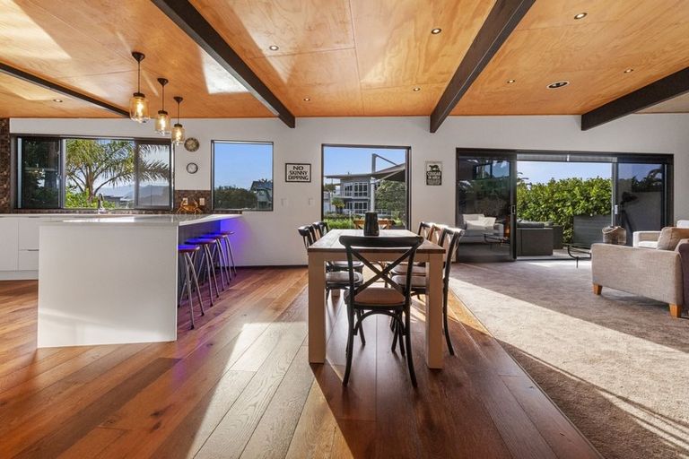 Photo of property in 421 Waterways Parade, Pauanui, Hikuai, 3579