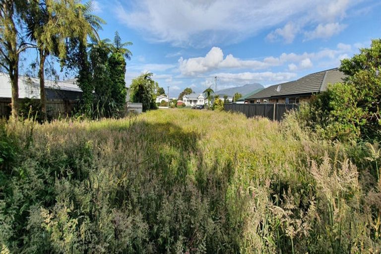 Photo of property in 96 Queen Street, Westport, 7825