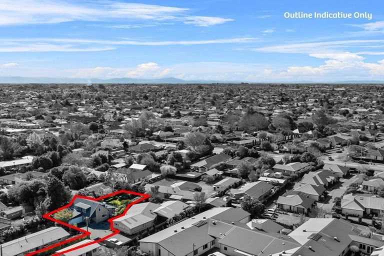 Photo of property in 35a Colwyn Street, Bryndwr, Christchurch, 8053