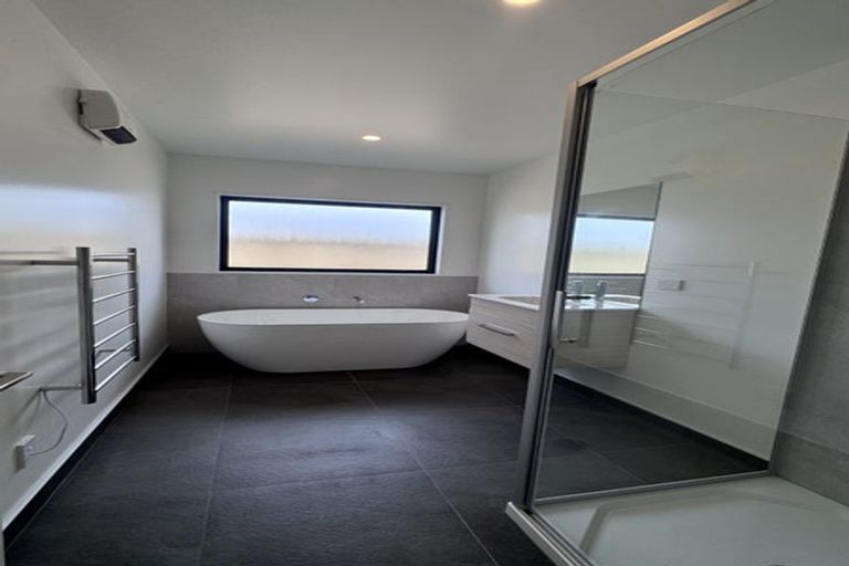 Photo of property in 2 Tuna Street, Halswell, 8025